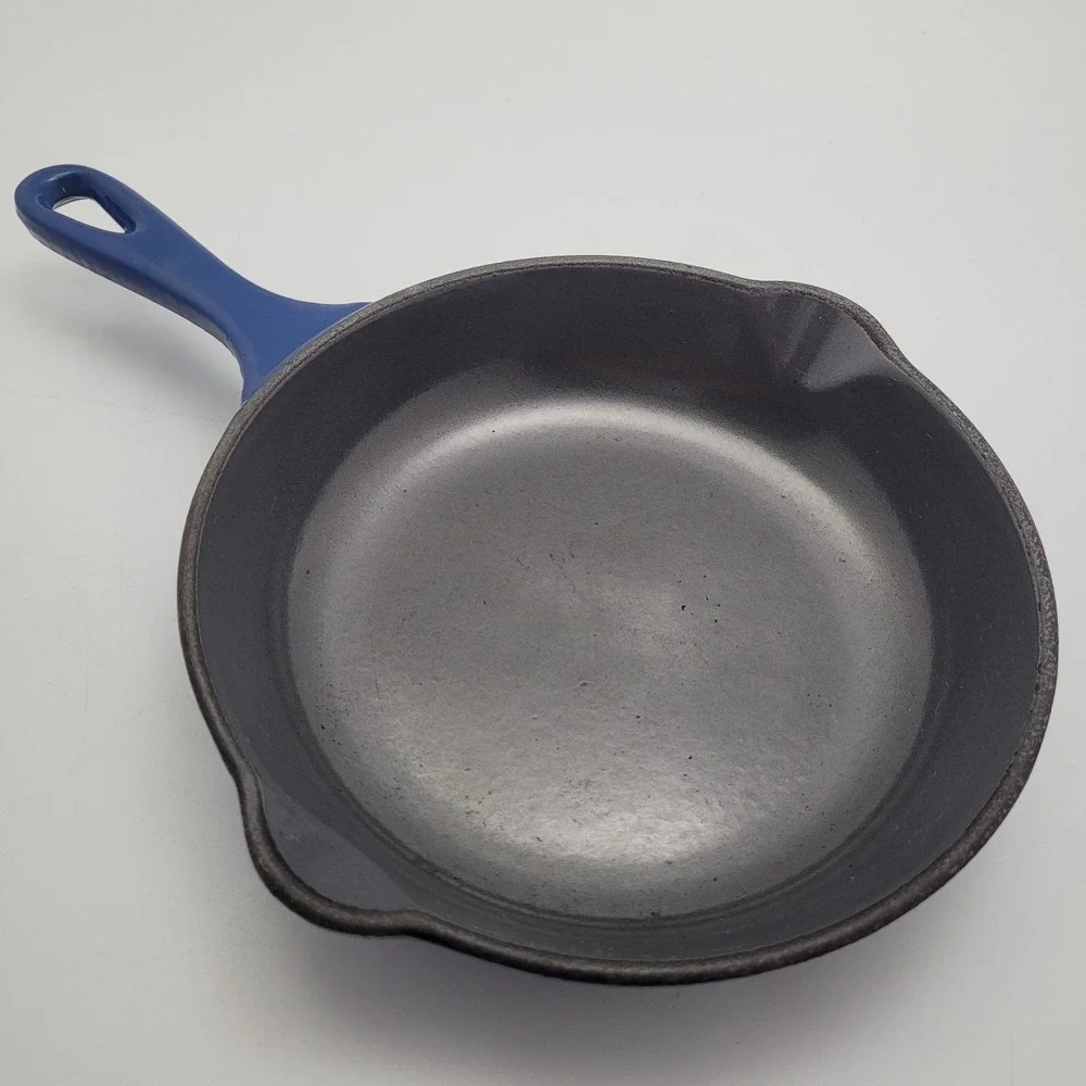 LE CREUSET Cast Enamel #20 SKILLET Blue